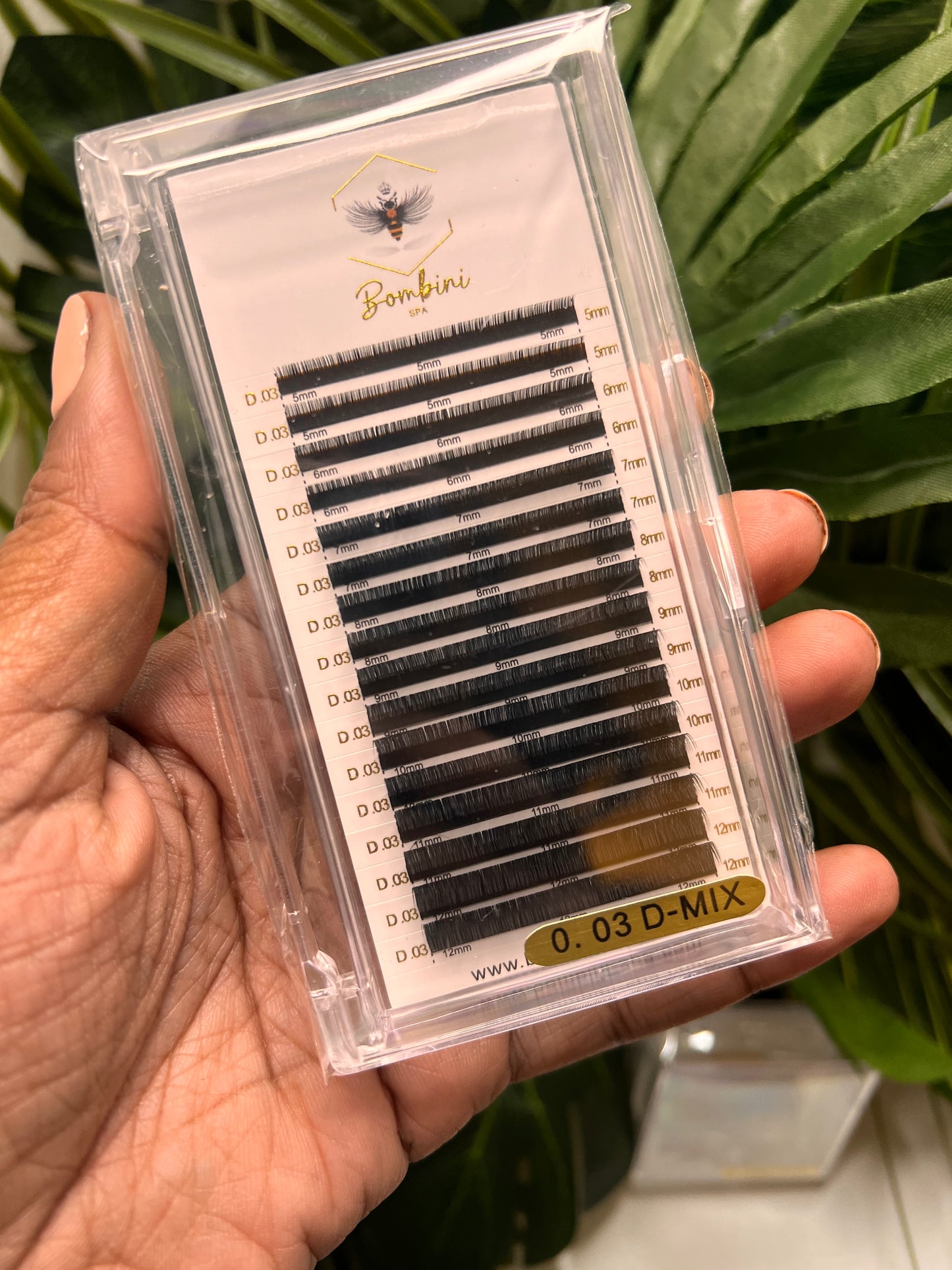 Bombini Spa Volume Inner Corner lashes