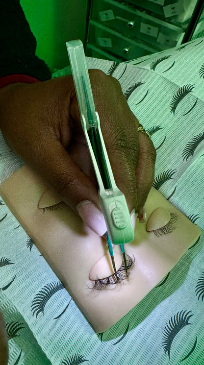 Tweezer Light Attachment