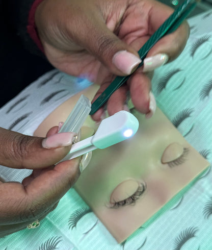Tweezer Light Attachment