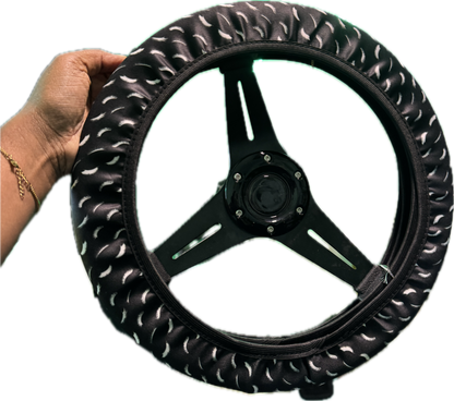 Steering wheel cover