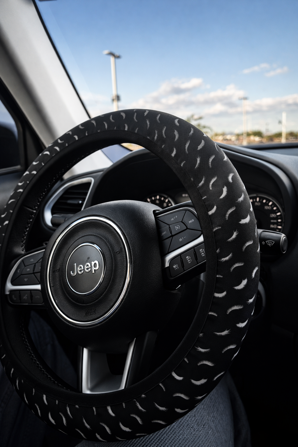 Steering wheel cover